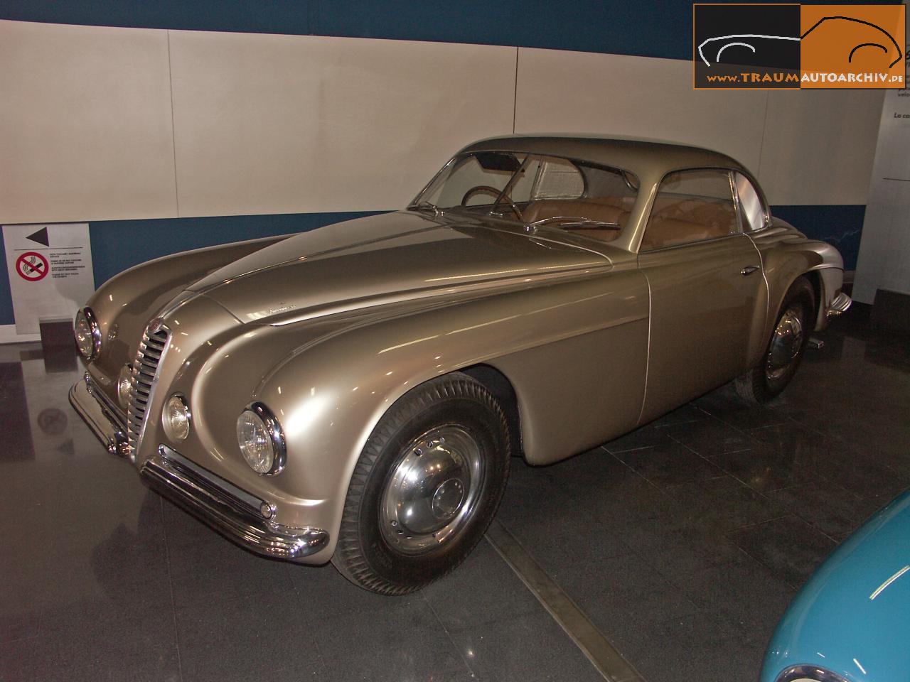 19 - Alfa Romeo 6C 2500 Super Sport Villa d'Este '1947.jpg 125.4K